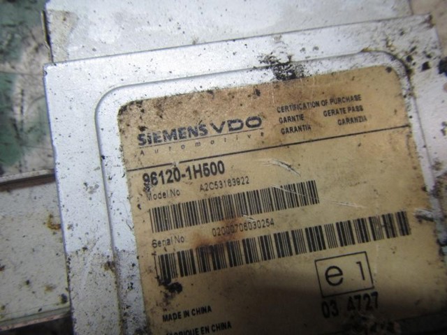 HYUNDAI 961201H500 USB-разветвитель в наличии Тернополь