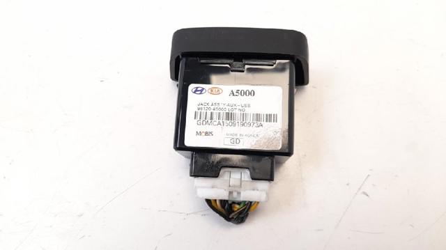HYUNDAI 96120A5000 USB-разветвитель в наличии Черновцы