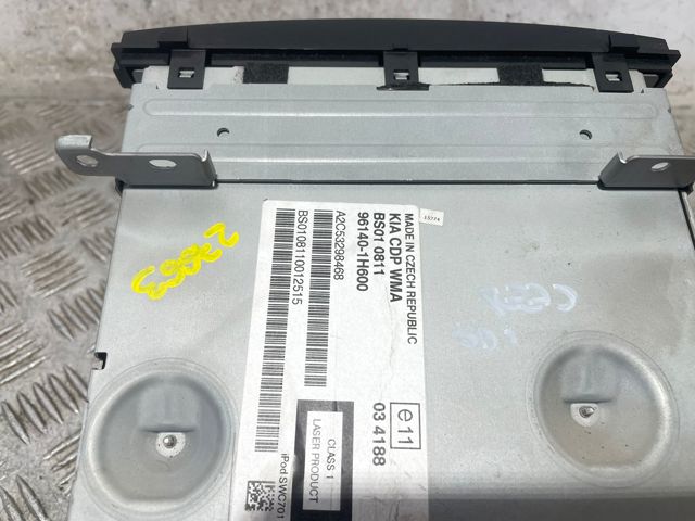 961401H600 HYUNDAI Магнитола (радио AM/FM) купить в Николаев