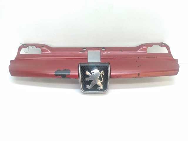 PEUGEOT 9616258477 Решетка радиатора в наличии Черкассы