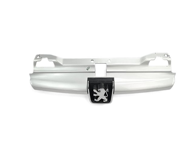 PEUGEOT 9616258477 Решетка радиатора в наличии Кривой Рог