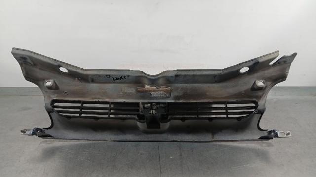 PEUGEOT 9618254777 Решетка радиатора в наличии Украина