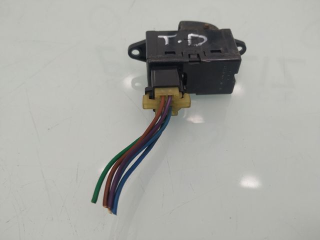 GM 96190777 Кнопка подъемника заднего стекла в наличии Павлоград
