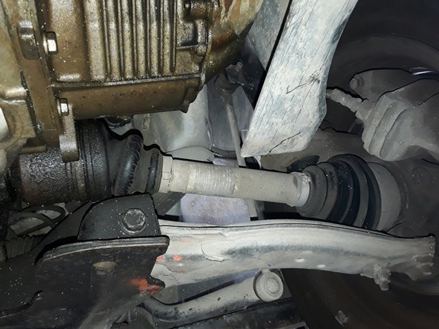 Tração dianteira esquerda para Citroen Xsara 1.9 D WJY 9623687180