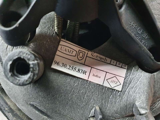 963025583R RENAULT Левое боковое зеркало купить в Черновцы