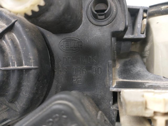 VAG 96303600 Правая фара в наличии Николаев