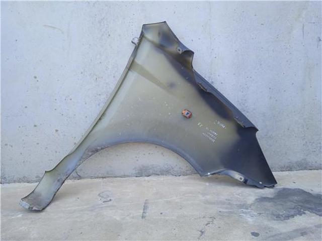 Pára-lama dianteiro esquerdo Chevrolet Spark (Matiz) M200, M250