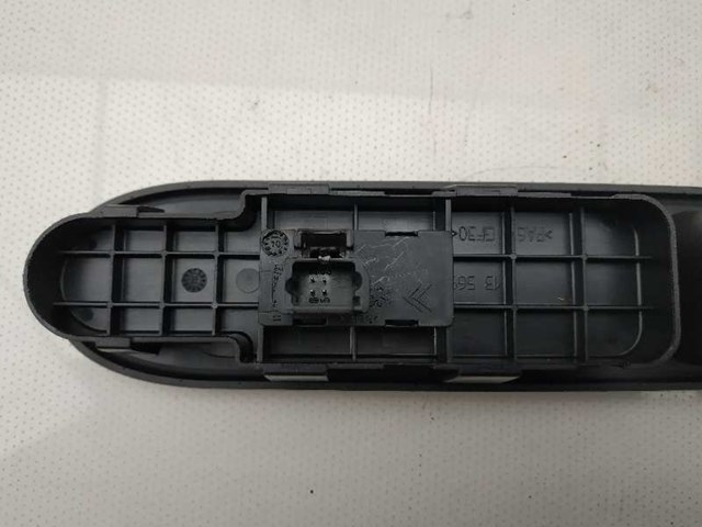 96351625XT PEUGEOT Кнопочный блок управления стеклоподъемником передний правый купить в Украина