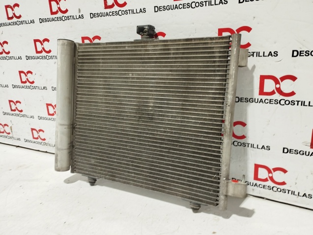 Condensador / radiador de ar condicionado para citroen c2 1.4 hdi 8hx (dv4td) 9635759480