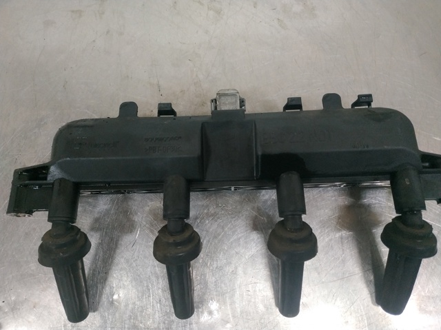 Bobina de ignição 9635864980 PEUGEOT