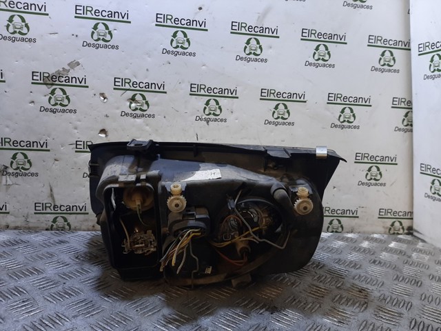 VAG 96359800R Правая фара в наличии Запорожье