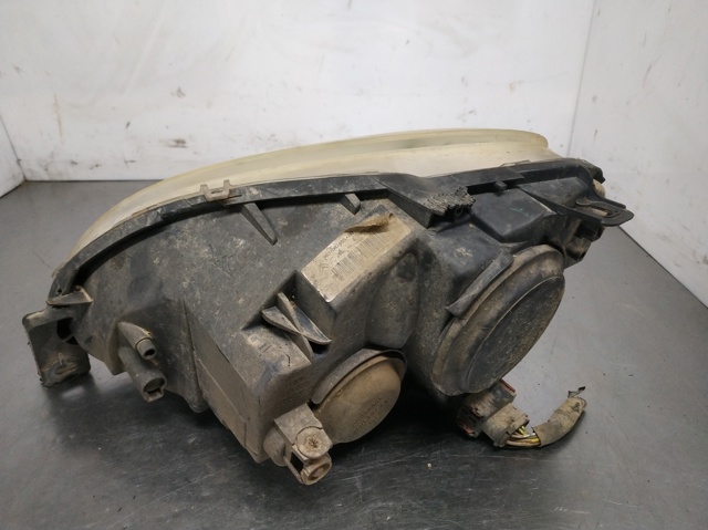 PEUGEOT 9637082480 Правая фара в наличии Павлоград
