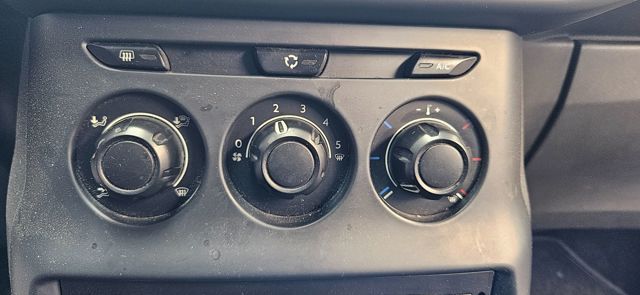 PEUGEOT 96377775XT в наличии Ирпень
