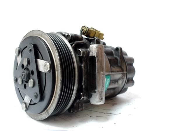 Compressor de ar condicionado para Peugeot 306 Break (7E,7E,7E) (1994-2002) 2.0 HDI 90 RHYDW10TD 9639078280