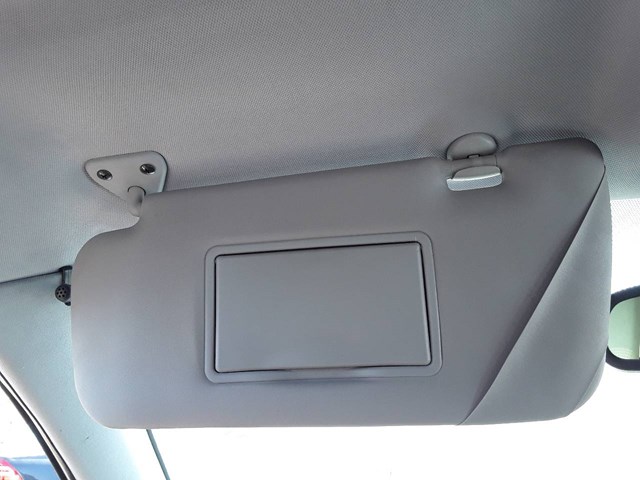 Pala contra o sol Nissan Primera WP12