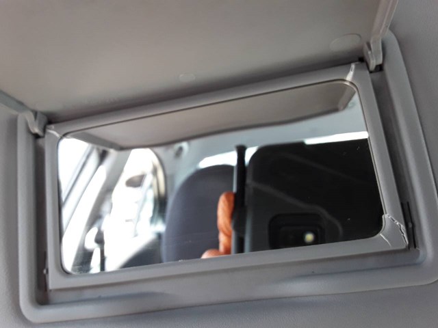 Pala contra o sol Nissan Primera WP12