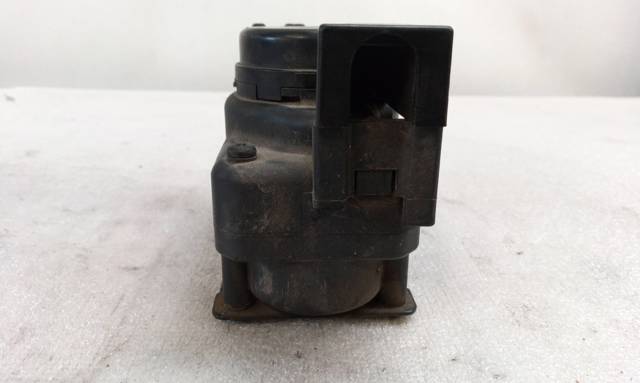 HYUNDAI 964402E001 в наличии Черкассы