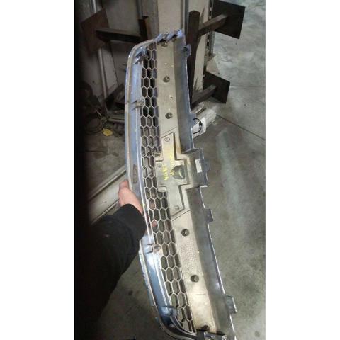 Grelha do radiador Chevrolet Captiva 1 C100