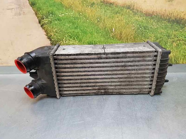 Radiador de intercooler 9645965180 PEUGEOT