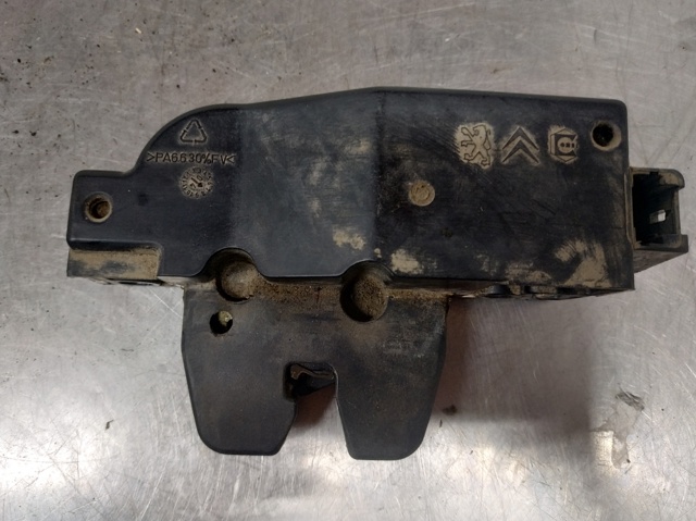 Fecho de tampa de porta-malas (de 3ª/5ª porta traseira) 9646091580 PEUGEOT