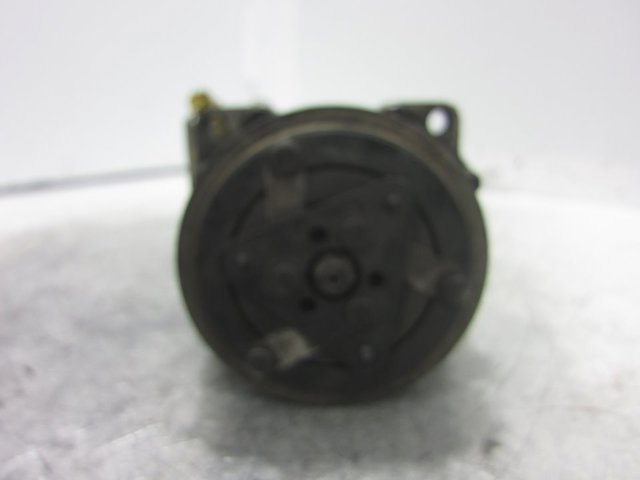 Compressor de ar condicionado para Citroen C5 I (dc_) (2001-2004) 2.0 HDi (DCRHZB, DCRHZE) RHZDW10ated 9646416780