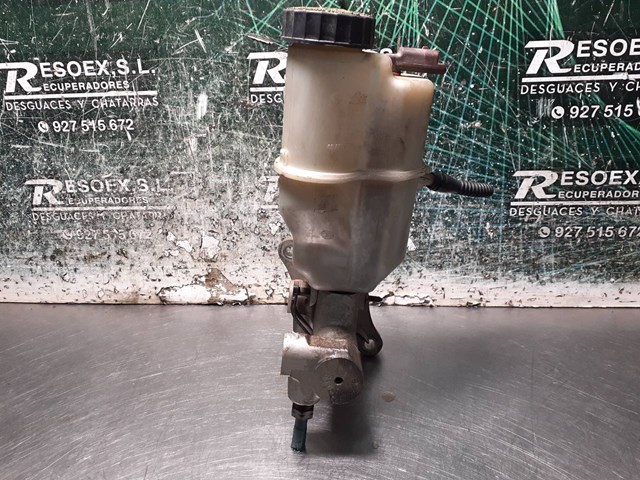 Cilindro mestre do freio Peugeot 407 6E