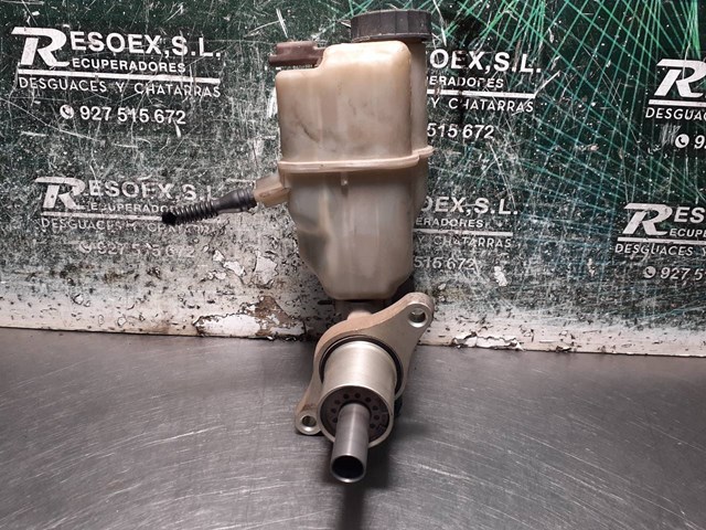 Cilindro mestre do freio Peugeot 407 6E