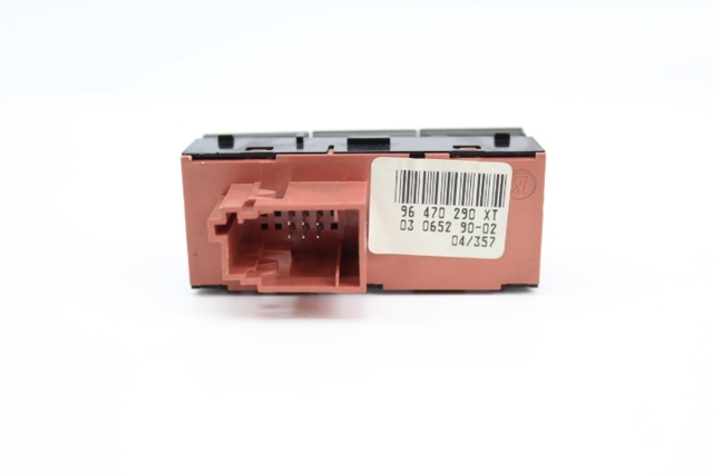 96470290XT PEUGEOT купить в Черкассы