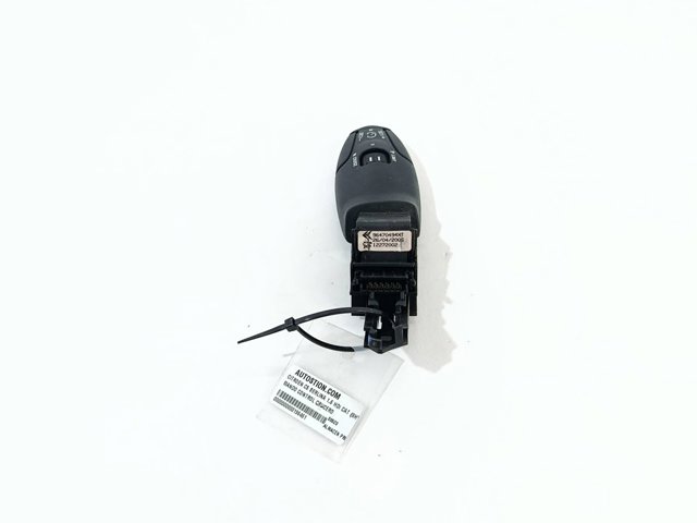 PEUGEOT 96470494XT в наличии Николаев