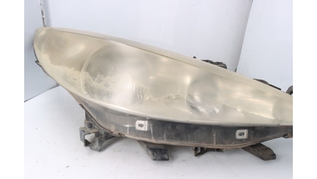 PEUGEOT 9649986180 Левая фара в наличии Украина