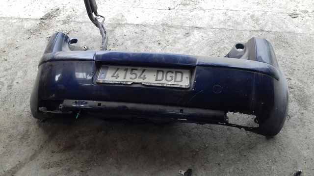 Pára-choque traseiro 9650450577B Peugeot/Citroen