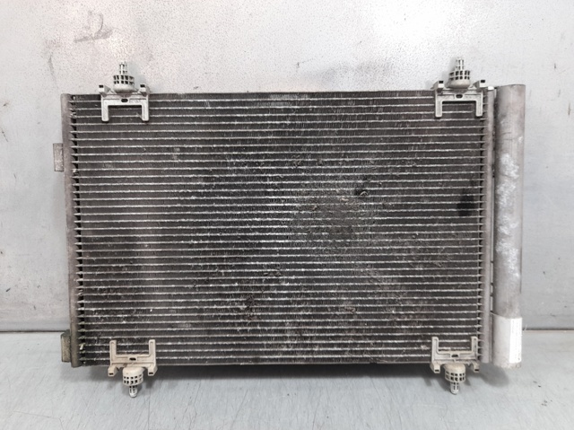 Condensador / radiador de ar condicionado para Peugeot 307 1.6 hdi 110 9hy 9650545480