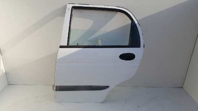 Porta traseira esquerda 96512906 GM/Daewoo