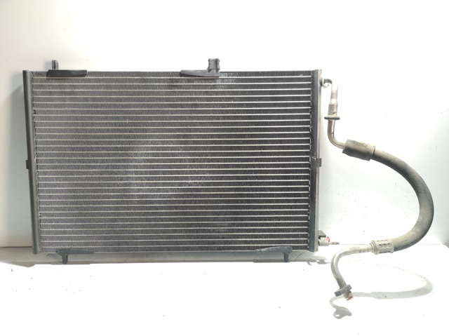 Condensador de ar condicionado / radiador para Peugeot 206+ 1.4 HDI ECO 70 8Hz 9651867080