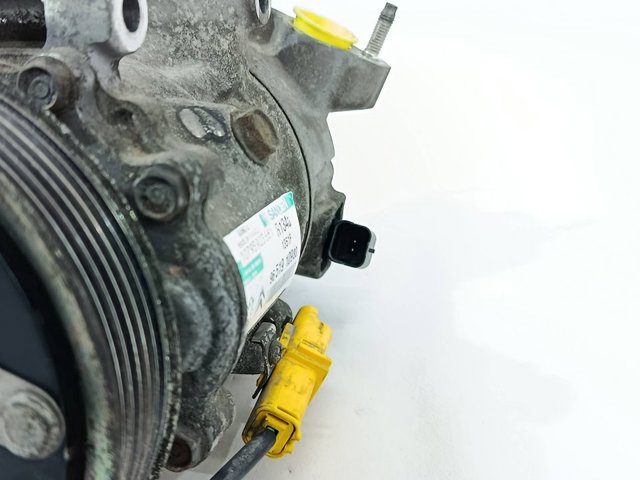 Compressor de aparelho de ar condicionado 9651910980 PEUGEOT