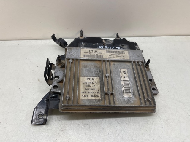 PEUGEOT 9652202780 в наличии Тернополь