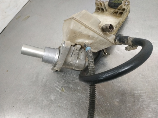 Cilindro mestre do freio 9654002180 PEUGEOT