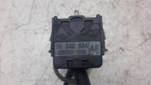 96540684 GM Переключатель подрулевой левый купить в Хмельницкий