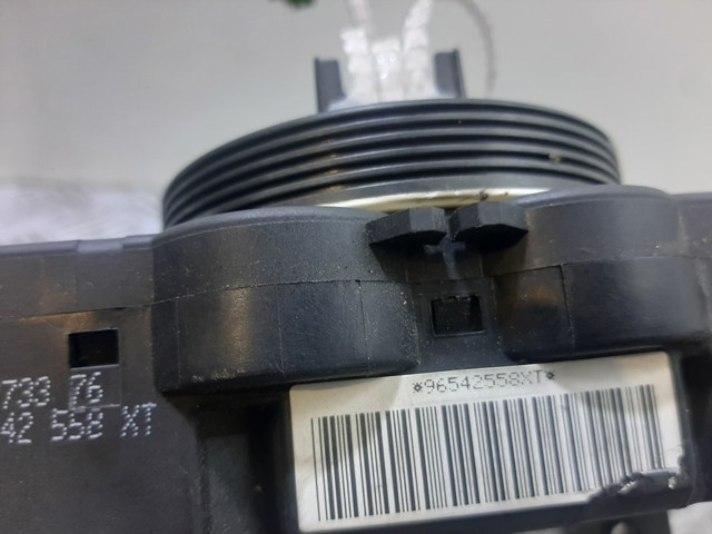 Comutador instalado na coluna da direção, montado 96542558XT PEUGEOT