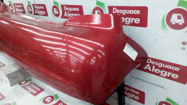 Pára-choque traseiro 96543014 General Motors