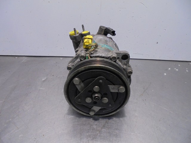 Compressor de aparelho de ar condicionado 9656572280 Peugeot/Citroen