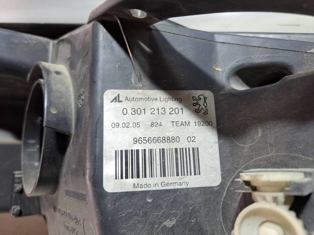 PEUGEOT 9656668880 Фара левая в наличии Павлоград