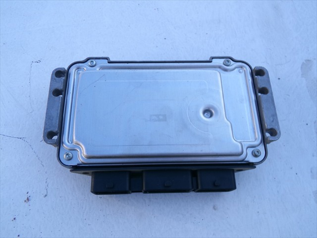 9657489380 PEUGEOT купить в Ужгород