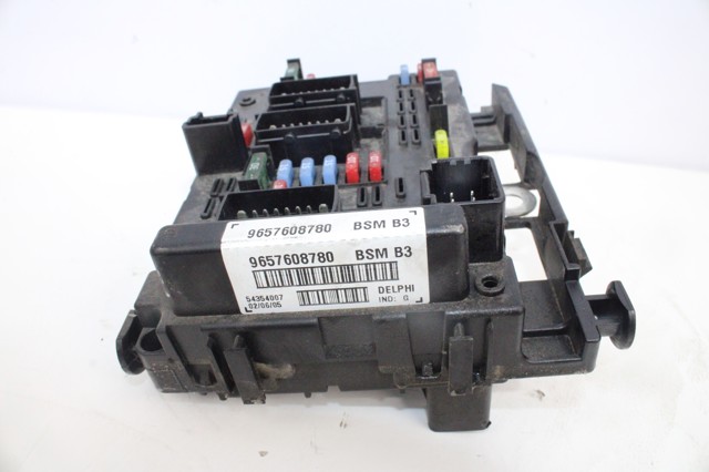9657608780 PEUGEOT Блок предохранителей купить в Кривой Рог