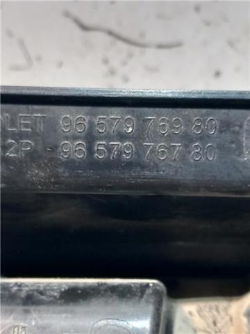 PEUGEOT 9657976980 Фонарь задний правый в наличии Винница
