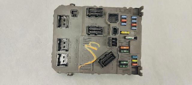 Unidade de dispositivos de segurança Peugeot 206 2A/C