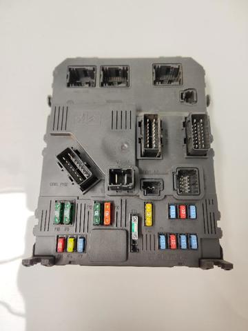 Unidade de dispositivos de segurança Peugeot 206 2A/C