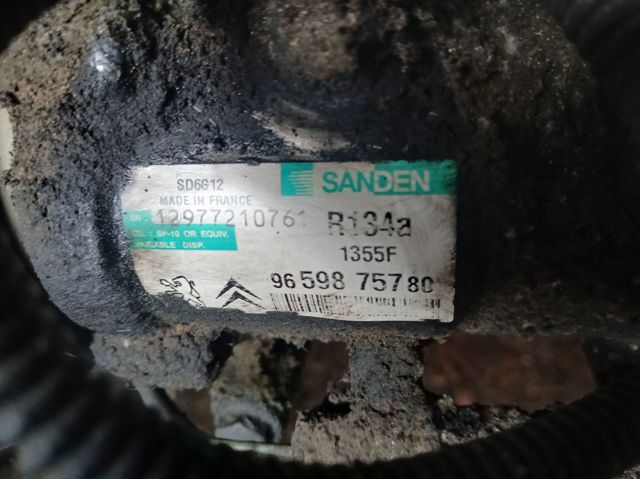 Compressor de aparelho de ar condicionado 9659875780 PEUGEOT