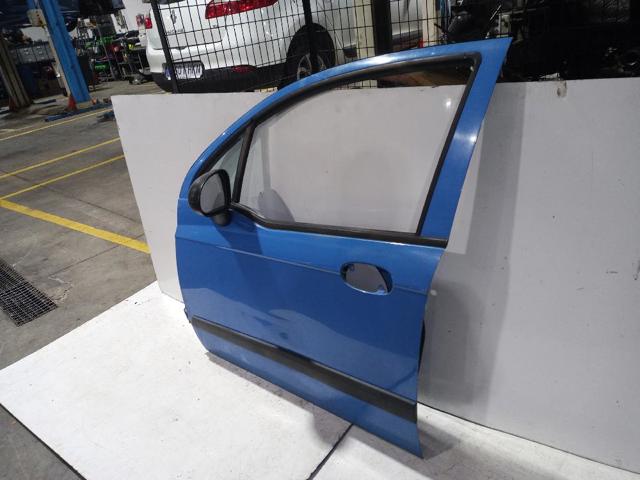 Porta dianteira esquerda Chevrolet Spark (Matiz) M200, M250