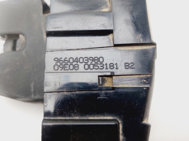 Fecho de tampa de porta-malas (de 3ª/5ª porta traseira) Peugeot 207 WA, WC